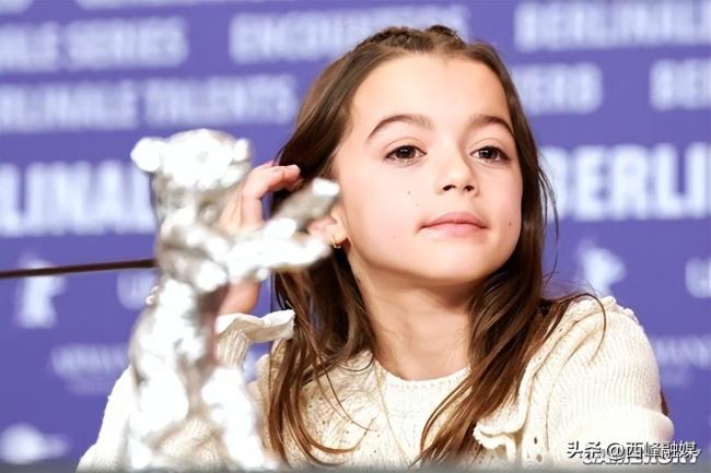 9岁小演员斩获银熊奖 成为“最年轻的影后”