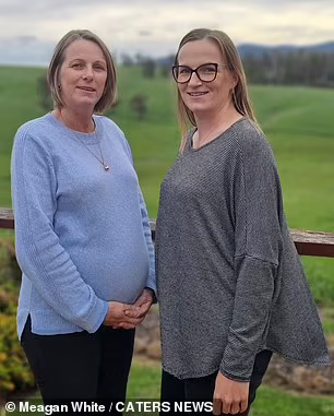 澳大利亚54岁母亲将子宫移植给女儿 生了一个男婴 该管谁叫妈？