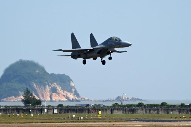 空军战机成批入驻永兴岛，释放明显信号？南海战略明显提升