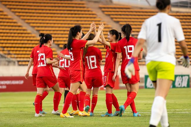 U20女足8-0大胜老挝 果然国足还点看女足  