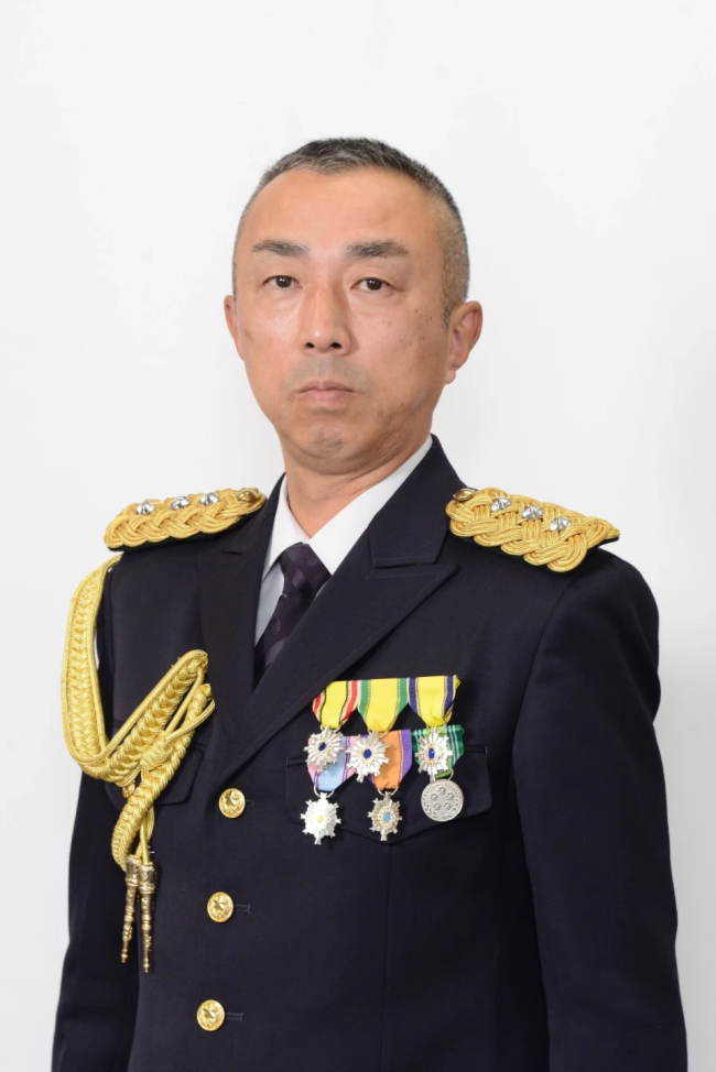 日本一师团长在宫古岛失事直升机上 幕僚长鞠躬致歉