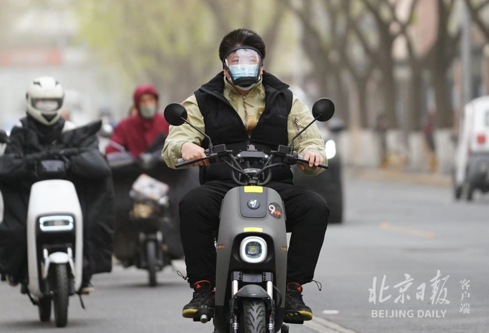 受沙尘天气影响，北京上空再现“蓝太阳”-健康之路健康知识