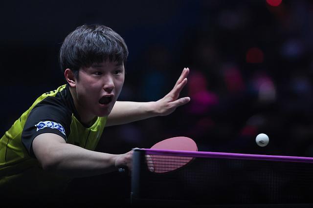 WTT新乡冠军赛：张本智和止步16强 赛后用中文表示目标世乒赛夺牌
