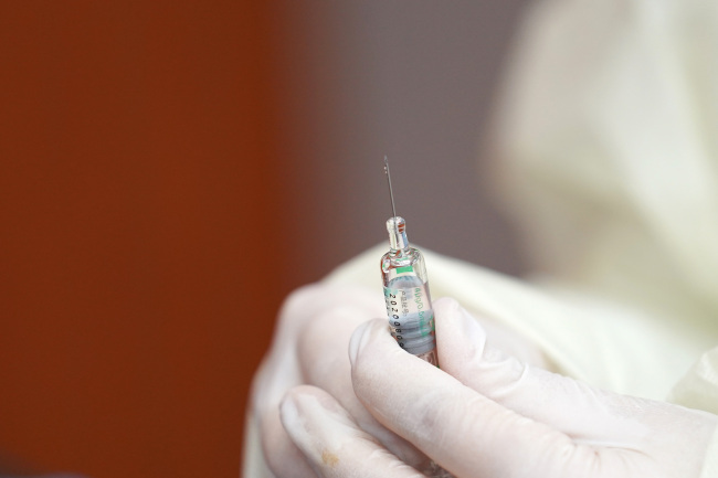 感觉新冠不再来了还用打疫苗吗？专家回应：保持抗体很有必要